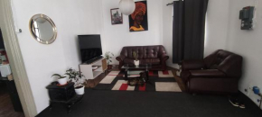 HABITACIÓN EN CASA PORTEÑA